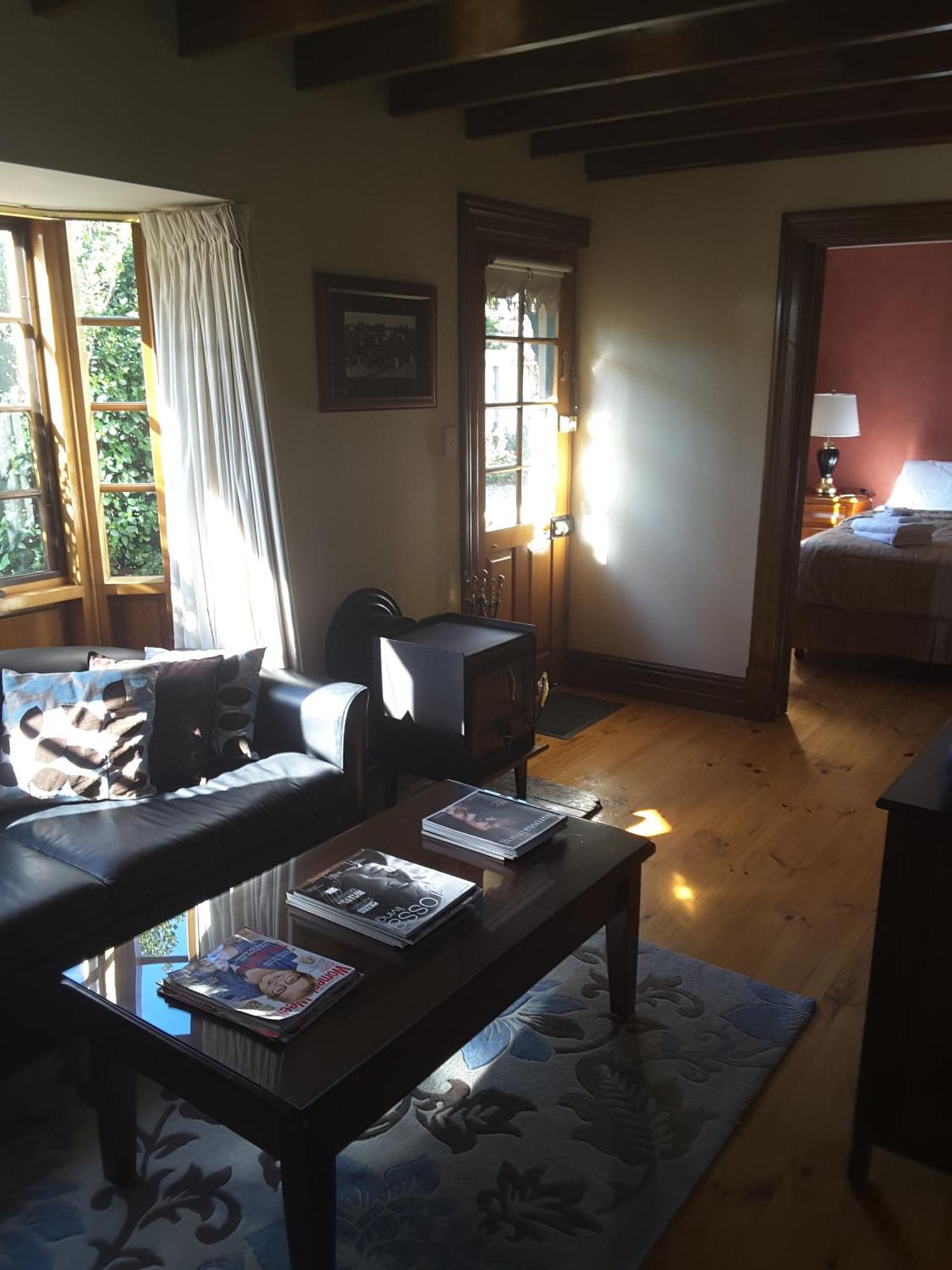 Bed and Breakfast The Dove Cote Танунда Номер фото